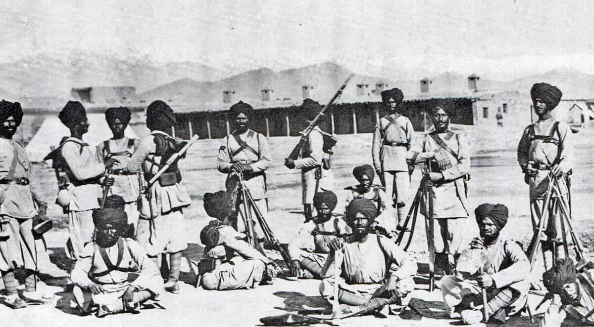 Soldiers from the 23rd Pioneers holding the Indian Order of Merit: Battle of Peiwar Kotal on 2nd December 1878 in the Second Afghan War